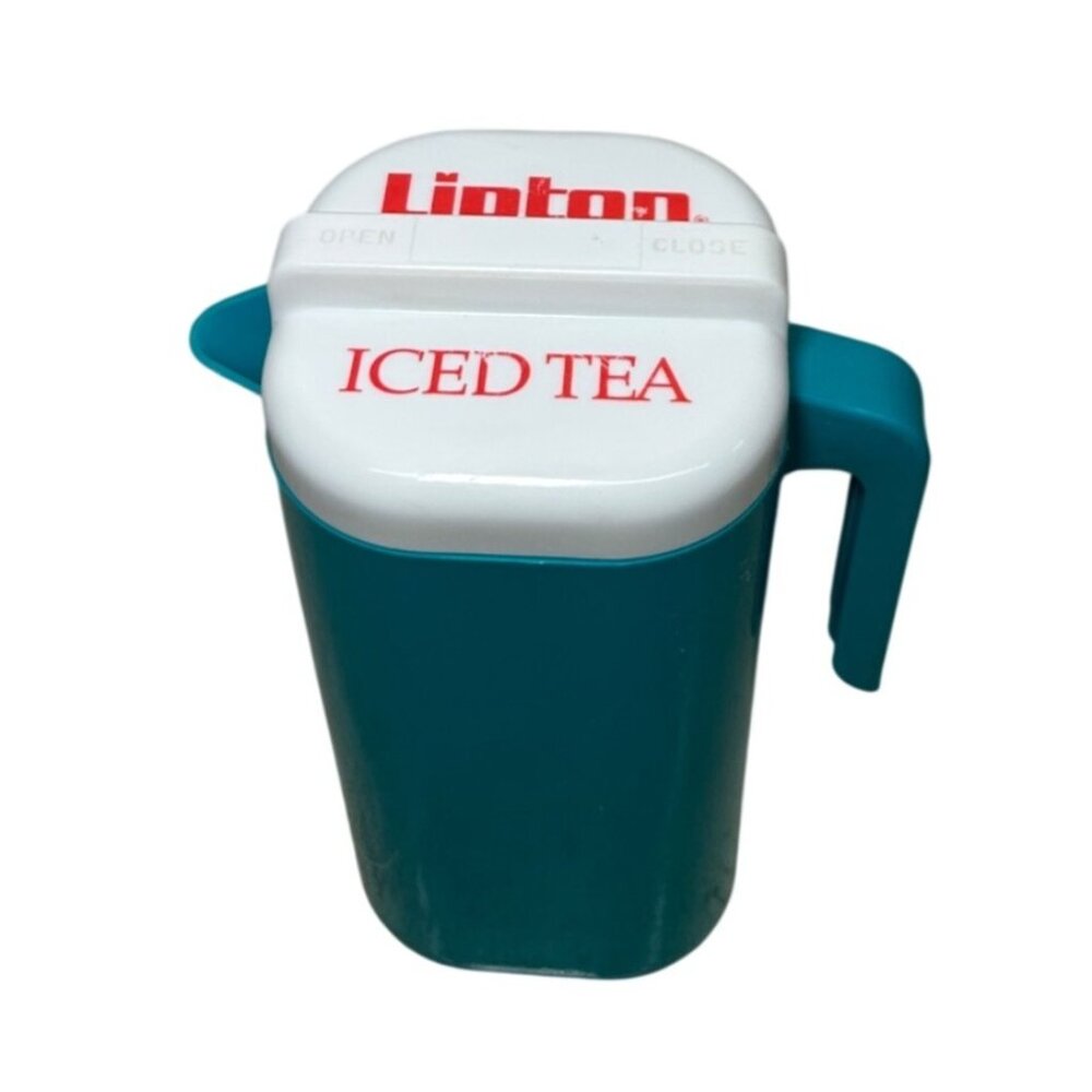 Vintage Lipton Iced Tea Plastic Pitcher Blue summer picnic party